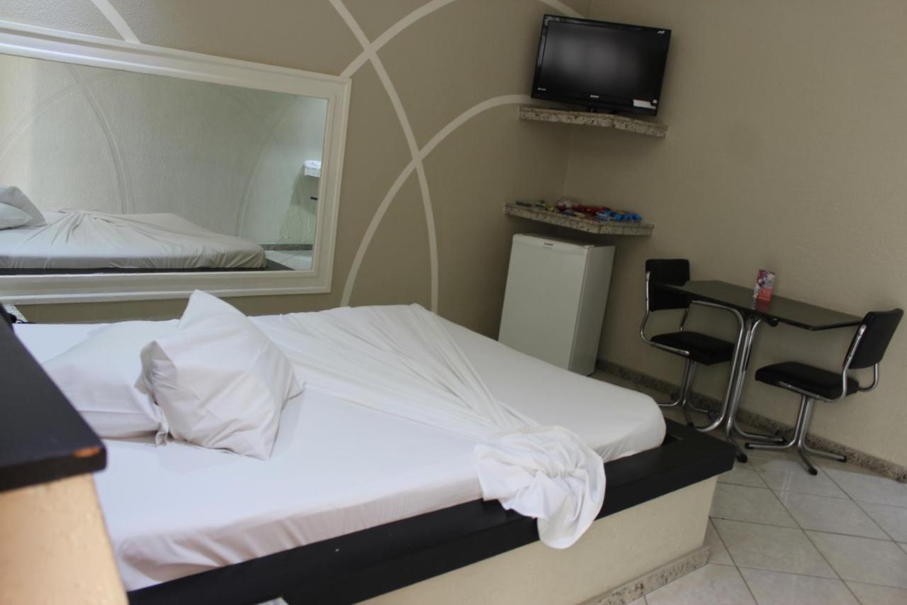 Motel Sunny Day Economy Betim Exterior foto