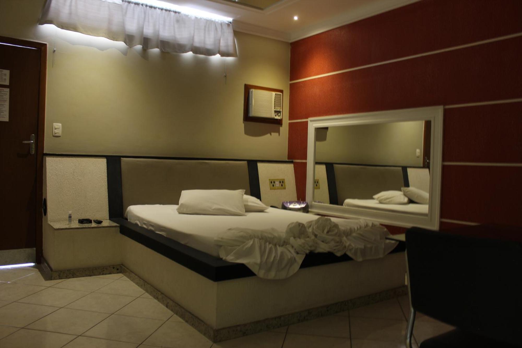 Motel Sunny Day Economy Betim Exterior foto
